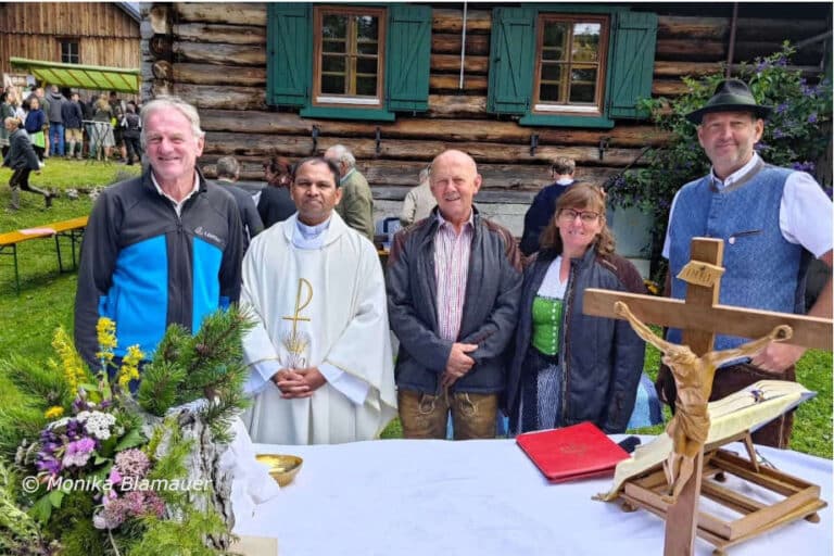 Tradition gehört zum „Oimleb’n“ – Almmesse am Hochkar